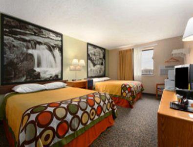 Super 8 By Wyndham Sioux Falls Near Convention Center Oda fotoğraf